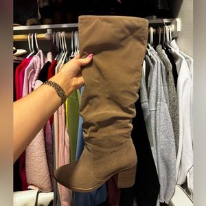 Brown Target Boot